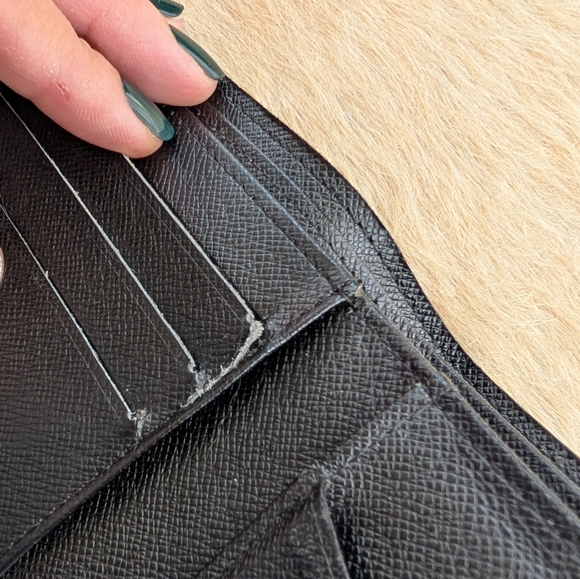 Men's Eclipse LV Wallet - Picture 6 of 7